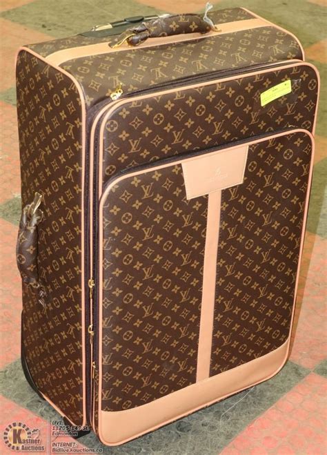 louis vuitton suitcase replic|louis vuitton suitcase vintage.